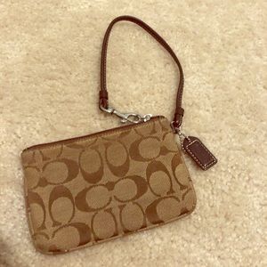 Coach wristlet Brown and tan